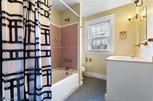1345 Ohio Ave, Youngstown, OH 44504 - Photo 18