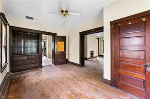 1345 Ohio Ave, Youngstown, OH 44504 - Photo 4