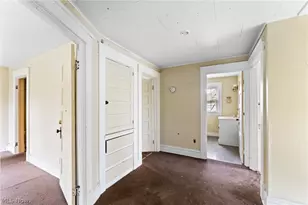 1345 Ohio Ave, Youngstown, OH 44504 - Photo 10