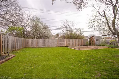 30404 Oakdale Road, Willowick, OH 44095 - Photo 32