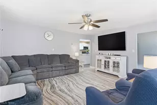 14580 Whitney Rd, Strongsville, OH 44136 - Photo 10