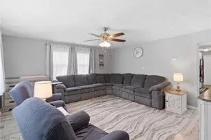 14580 Whitney Rd, Strongsville, OH 44136 - Photo 8