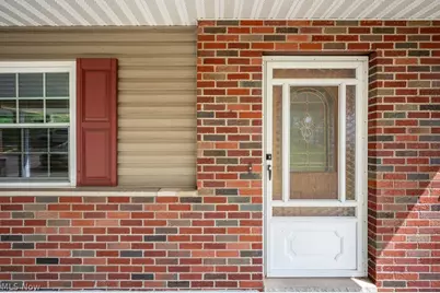 146 Graham Place, Davisville, WV 26142 - Photo 4