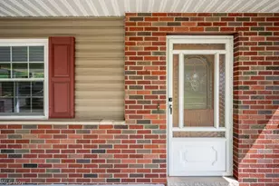 146 Graham Pl, Davisville, WV 26142 - Photo 4