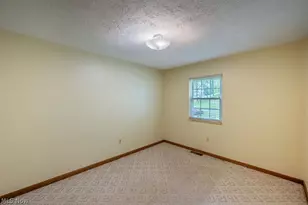 146 Graham Pl, Davisville, WV 26142 - Photo 18