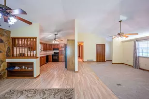 146 Graham Pl, Davisville, WV 26142 - Photo 8