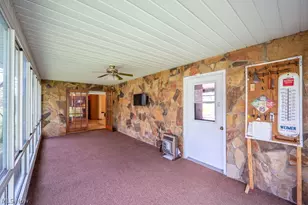 146 Graham Pl, Davisville, WV 26142 - Photo 14