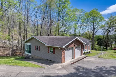 146 Graham Place, Davisville, WV 26142 - Photo 2