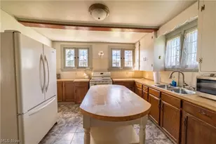 105 W Main St, Canfield, OH 44406 - Photo 14
