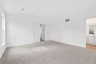 87 Crystal Ct, Brunswick, OH 44212 - Photo 24
