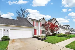 87 Crystal Ct, Brunswick, OH 44212 - Photo 2