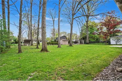 295 Sleepy Hollow Drive, Canfield, OH 44406 - Photo 32