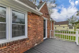 304 E Union St, Medina, OH 44256 - Photo 2