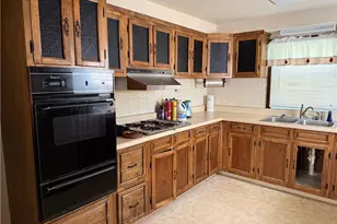 1420 Howe Dr, Brimfield, OH 44240 - Photo 10