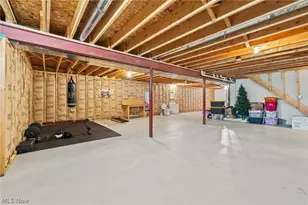 249 Waverly Ave, Wadsworth, OH 44281 - Photo 20