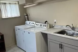 2010 Marianna St, Wellsburg, WV 26070 - Photo 24