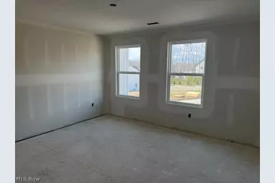 2073 Glenmont Drive, Brunswick, OH 44212 - Photo 8