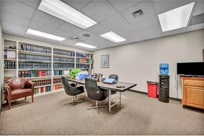 520 Broadway, Lorain, OH 44052 - Photo 24