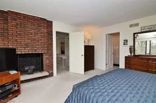 570-21 Russet Woods Ln, Aurora, OH 44202 - Photo 28
