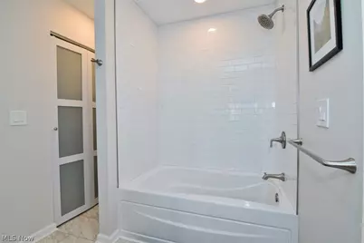 570-21 Russet Woods Lane, Aurora, OH 44202 - Photo 32