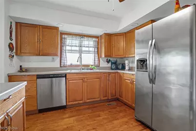 297 Hales Landing, Elizabeth, WV 26143 - Photo 10