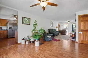 297 Hales Landing, Elizabeth, WV 26143 - Photo 8