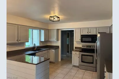 6465 Tara Drive, Poland, OH 44514 - Photo 18