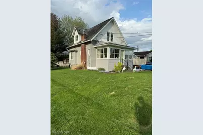 707 47th Street, Vienna, WV 26105 - Photo 1