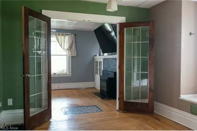 707 47th Street, Vienna, WV 26105 - Photo 6
