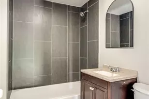 15413 Raymond St, Maple Heights, OH 44137 - Photo 10