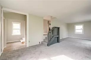 15413 Raymond St, Maple Heights, OH 44137 - Photo 16
