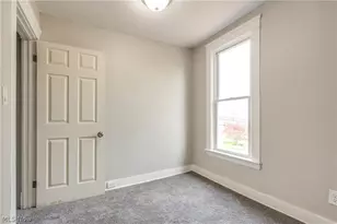 15413 Raymond St, Maple Heights, OH 44137 - Photo 26