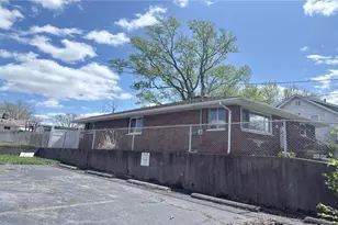 785 Brittain Rd, Akron, OH 44305 - Photo 2