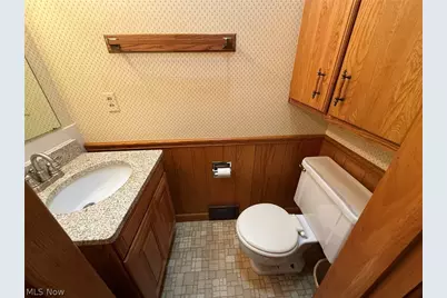 2902 Downeys Hill Drive NE, Dover, OH 44622 - Photo 16