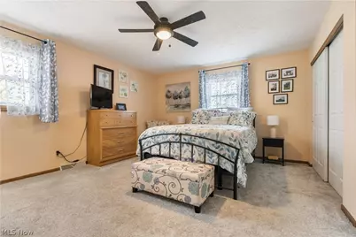 8811 Blitzen Road NW, North Canton, OH 44720 - Photo 28