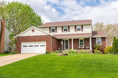 8811 Blitzen Road NW, North Canton, OH 44720 - Photo 2