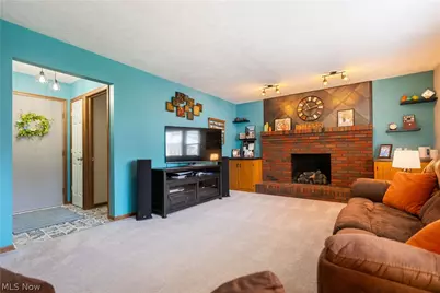 8811 Blitzen Road NW, North Canton, OH 44720 - Photo 24