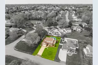 8811 Blitzen Road NW, North Canton, OH 44720 - Photo 4