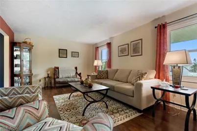8811 Blitzen Road NW, North Canton, OH 44720 - Photo 10