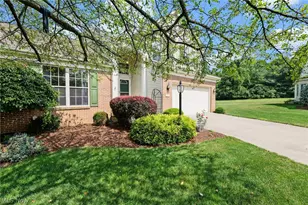 5514 Hideaway Dr, Medina, OH 44256 - Photo 2