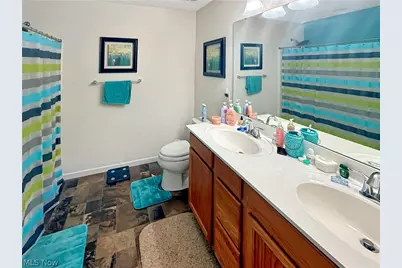 6138 E Meadow Farm Lane, Lorain, OH 44053 - Photo 22