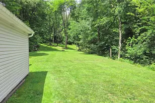 17015 McIntosh Rd, Wellsville, OH 43968 - Photo 22