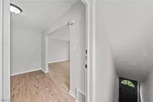 2432 21st St, Cuyahoga Falls, OH 44223 - Photo 24