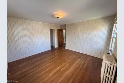 131 E 200th Street, Euclid, OH 44119 - Photo 20