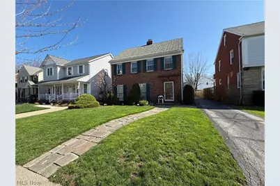 131 E 200th Street, Euclid, OH 44119 - Photo 2