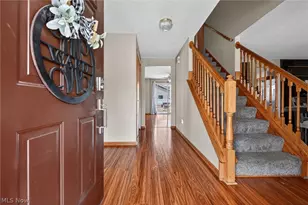 81 S Brookside Dr, Oak Harbor, OH 43449 - Photo 4