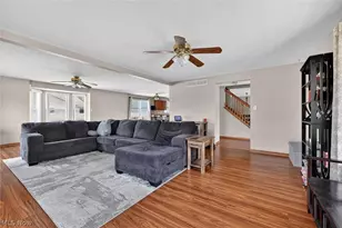 81 S Brookside Dr, Oak Harbor, OH 43449 - Photo 6