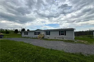 2112 Canyon Rd SE, Carrollton, OH 44615 - Photo 2