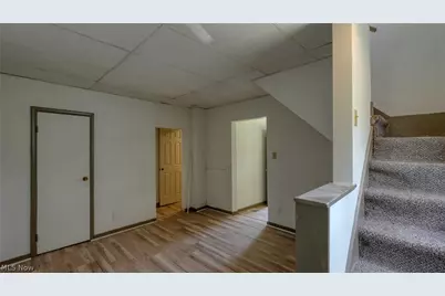 1222 Blaine Avenue, Cambridge, OH 43725 - Photo 10