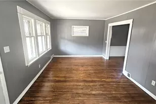 9910 Zimmer Ave, Loveland, OH 44102 - Photo 10